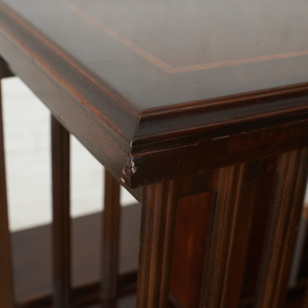 英国アンティーク リボルビングブックケース