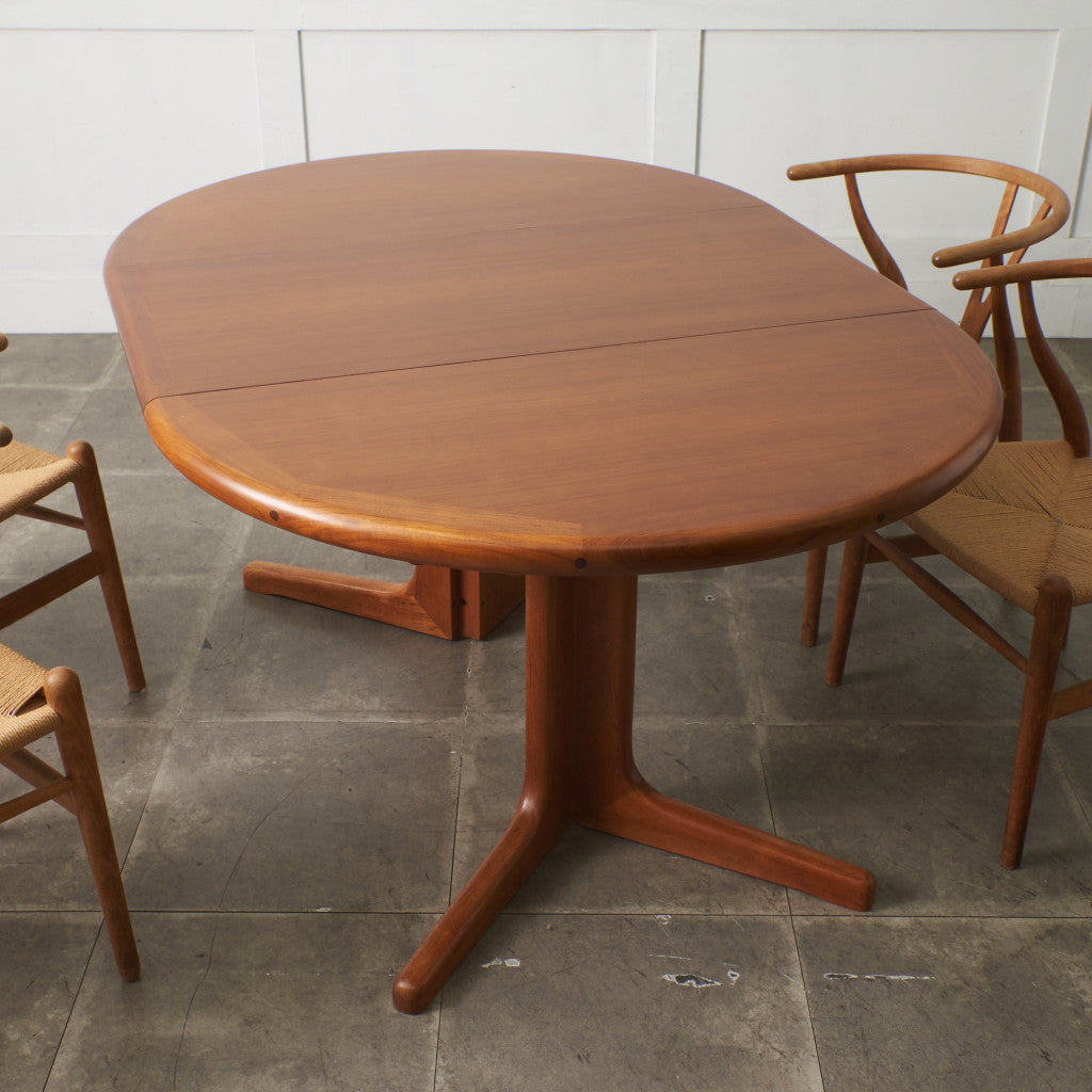 デンマークヴィンテージ エクステンション ラウンドダイニングテーブル