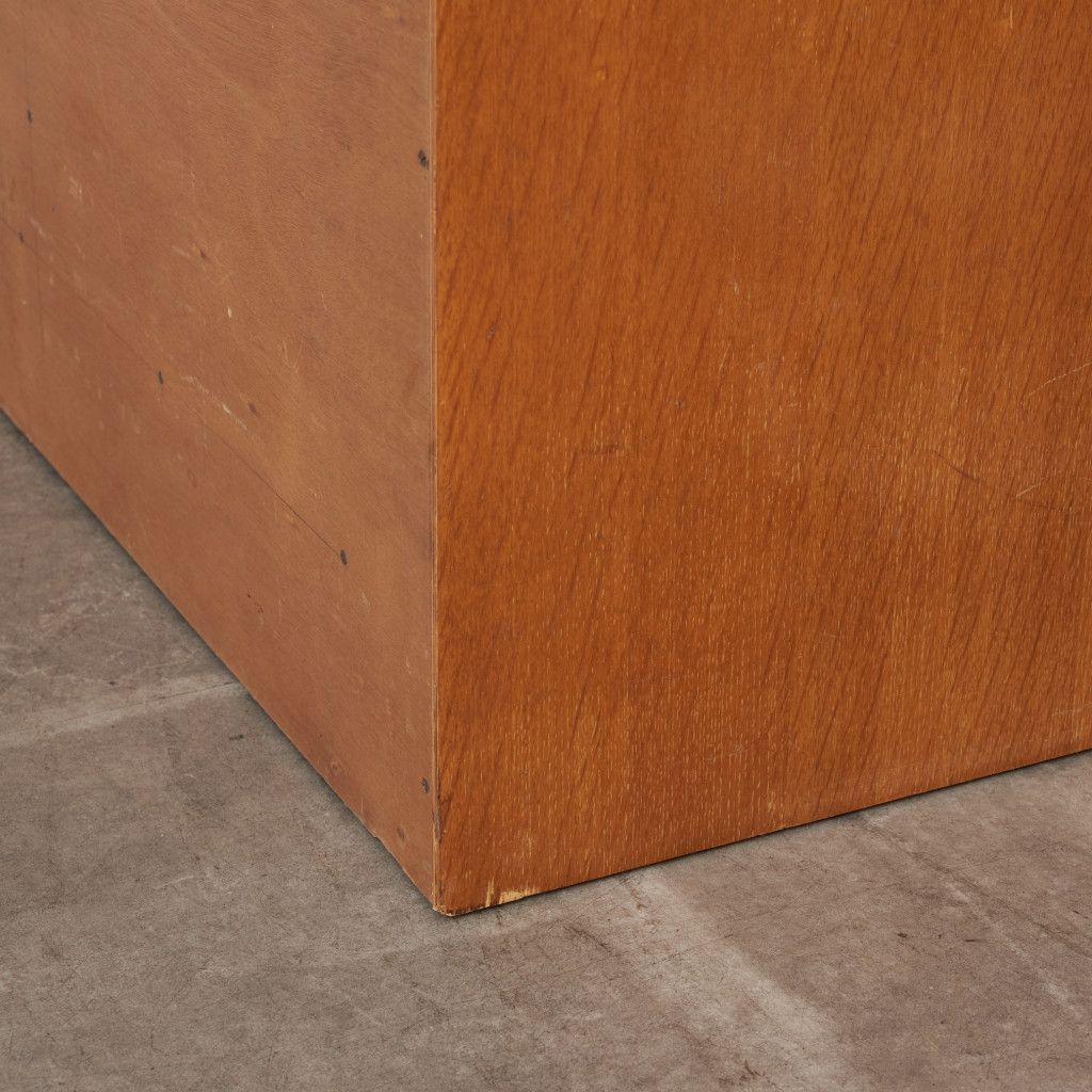 Chinese white トールボーイ ワードローブ