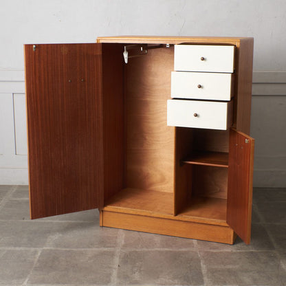 Chinese white トールボーイ ワードローブ