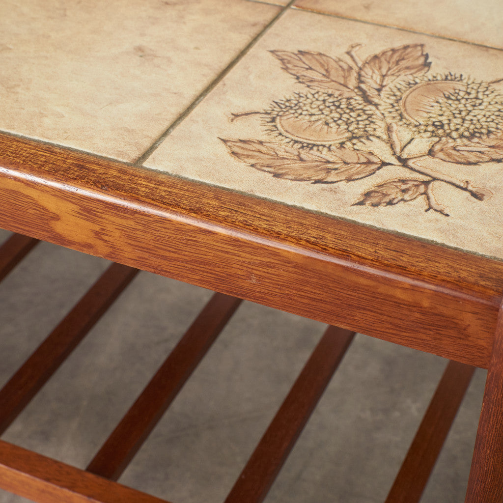 ヴィンテージ タイルトップ コーヒーテーブル