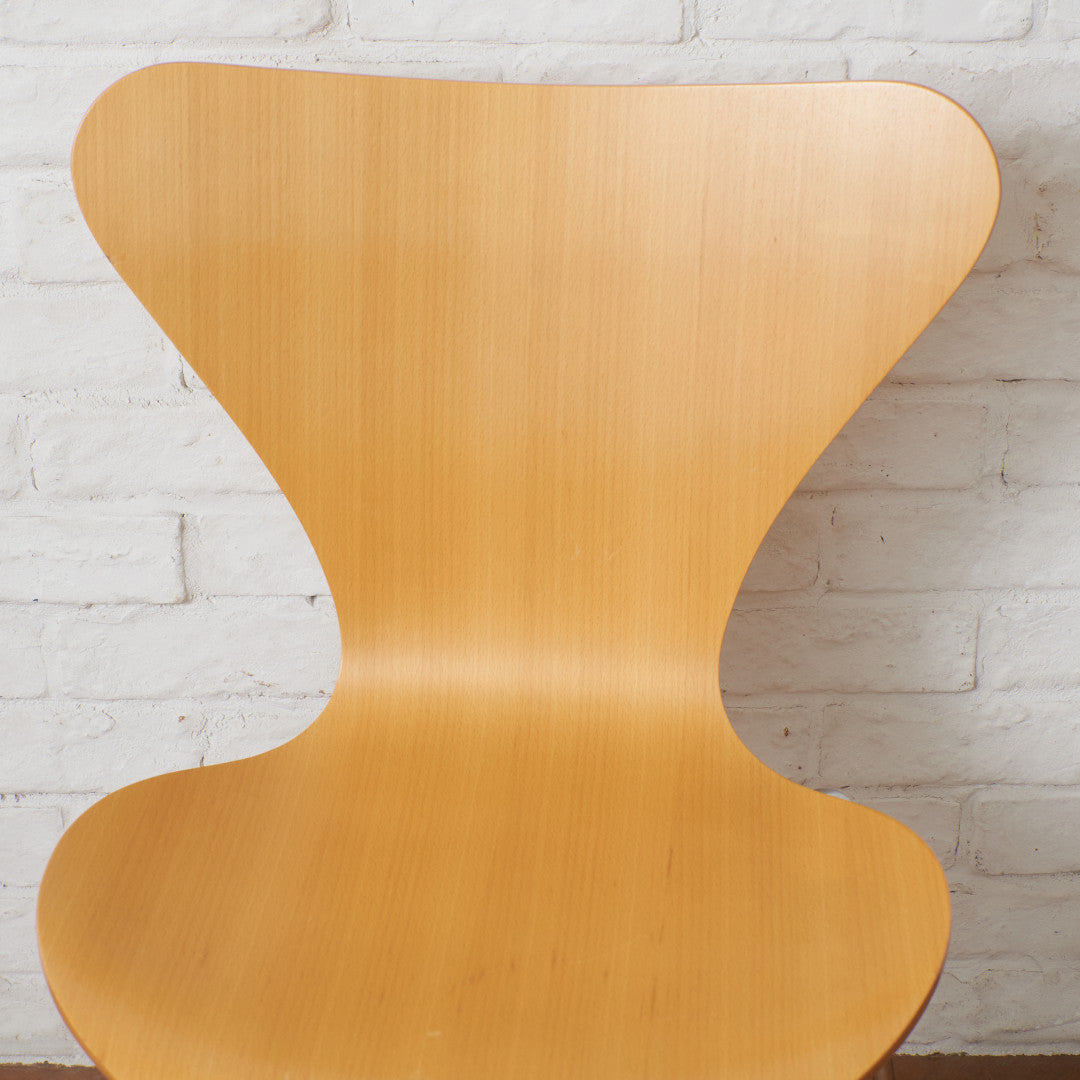 セブンチェア / ビーチ｜フリッツ・ハンセン Fritz Hansen｜アルネ