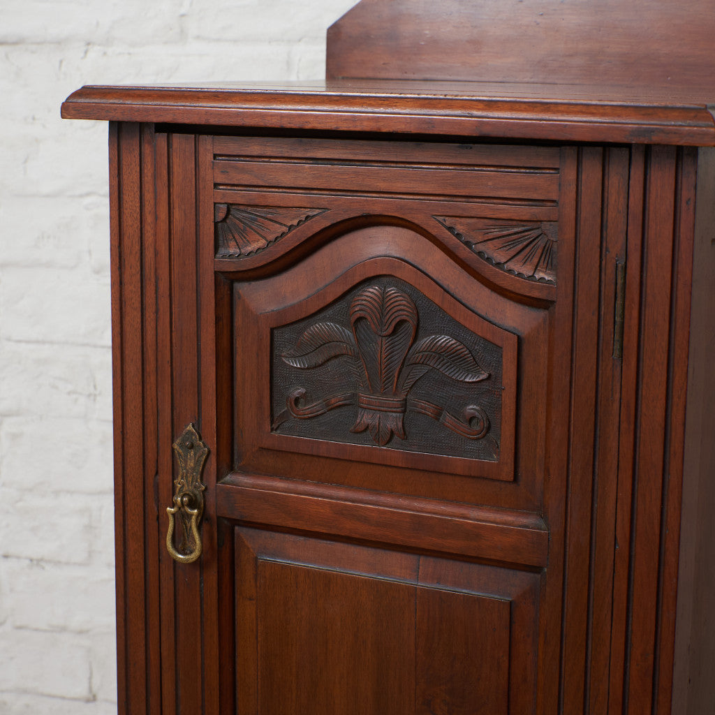英国アンティーク ウォールナット材 スモールキャビネット