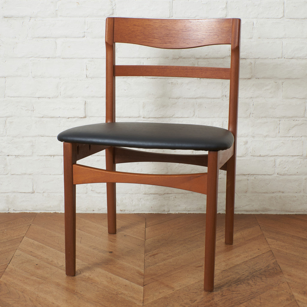 ヴィンテージ ダイニングチェア / 張替済