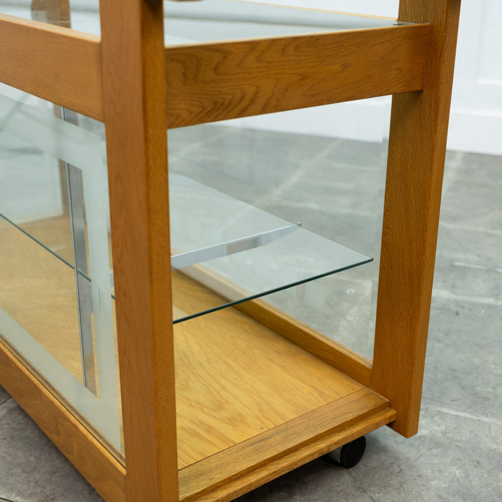 キャスター付きショーケース