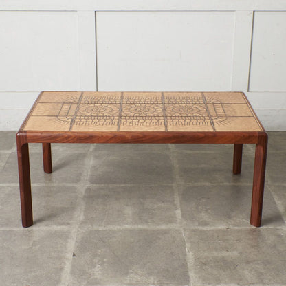 タイルトップ スーパーオケージョナルテーブル (3583D)｜ジープラン G-PLAN