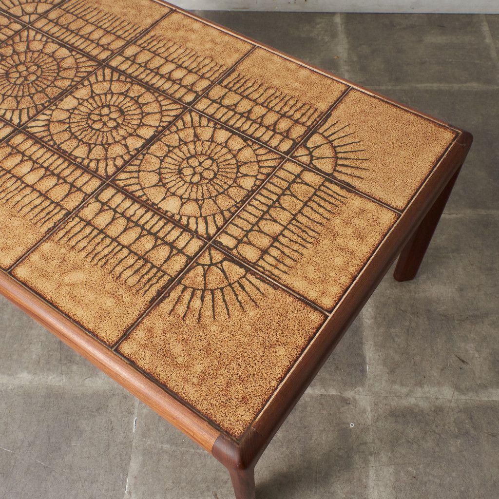 タイルトップ スーパーオケージョナルテーブル (3583D)｜ジープラン G-PLAN