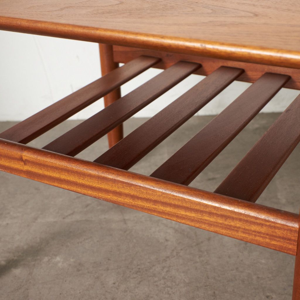 IB Kofod Larsen ヴィンテージ ランプテーブル (3553)