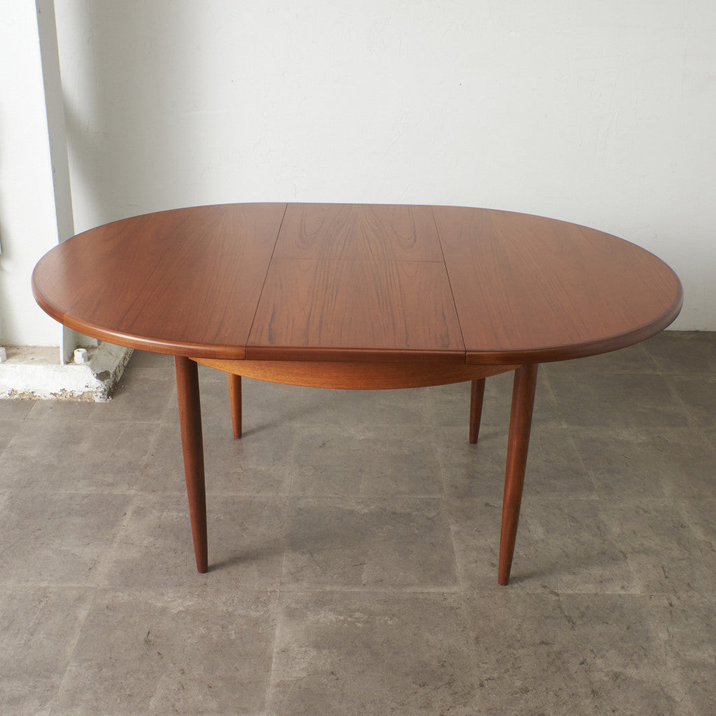 エクステンション ラウンドダイニングテーブル