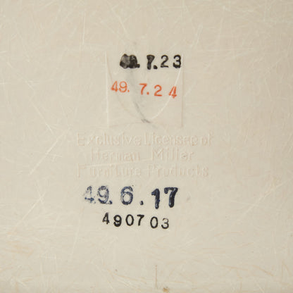 サイドシェルチェア スタッキングベース