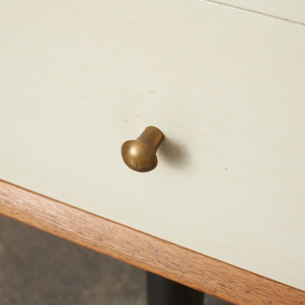 Chinese white ドレッシングデスク