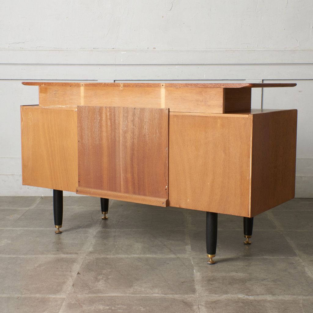 Chinese white ドレッシングデスク