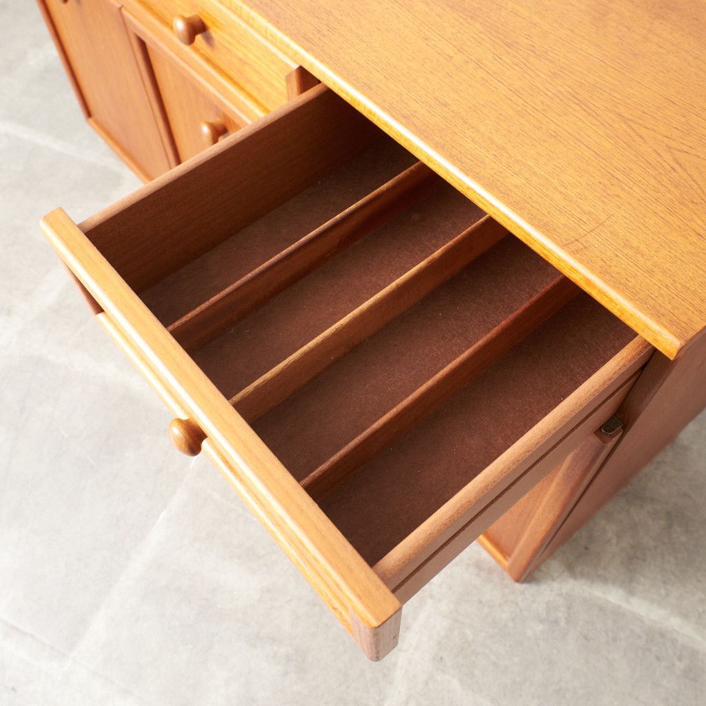 Albany サイドボード