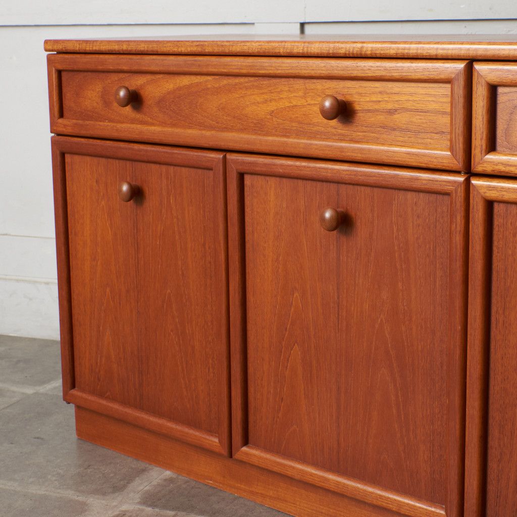 Albany サイドボード