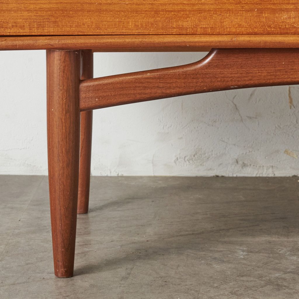 Brasilia ハイサイドボード (4056)