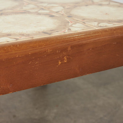 タイルトップ コーヒーテーブル