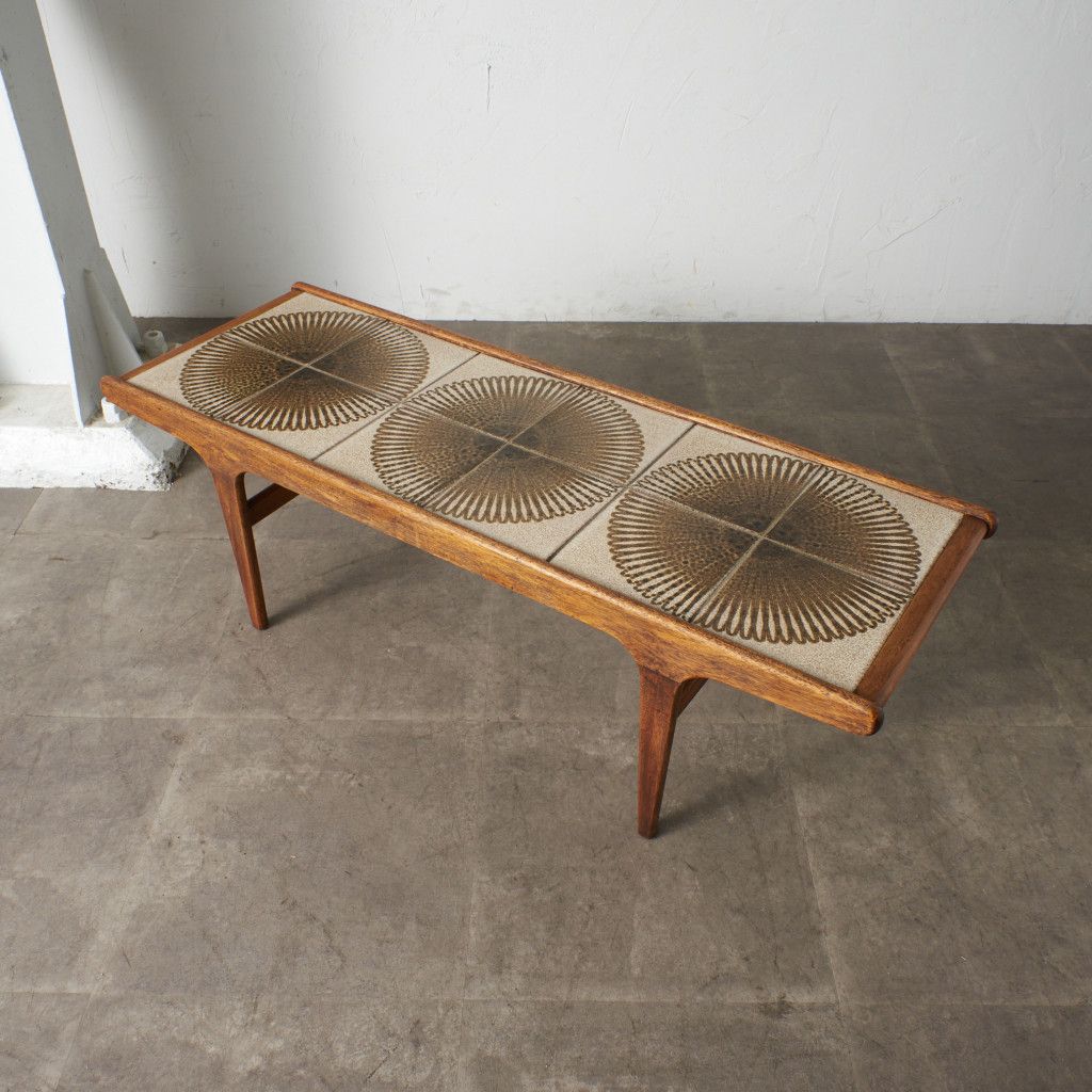 タイルトップ コーヒーテーブル｜ジープラン G-PLAN