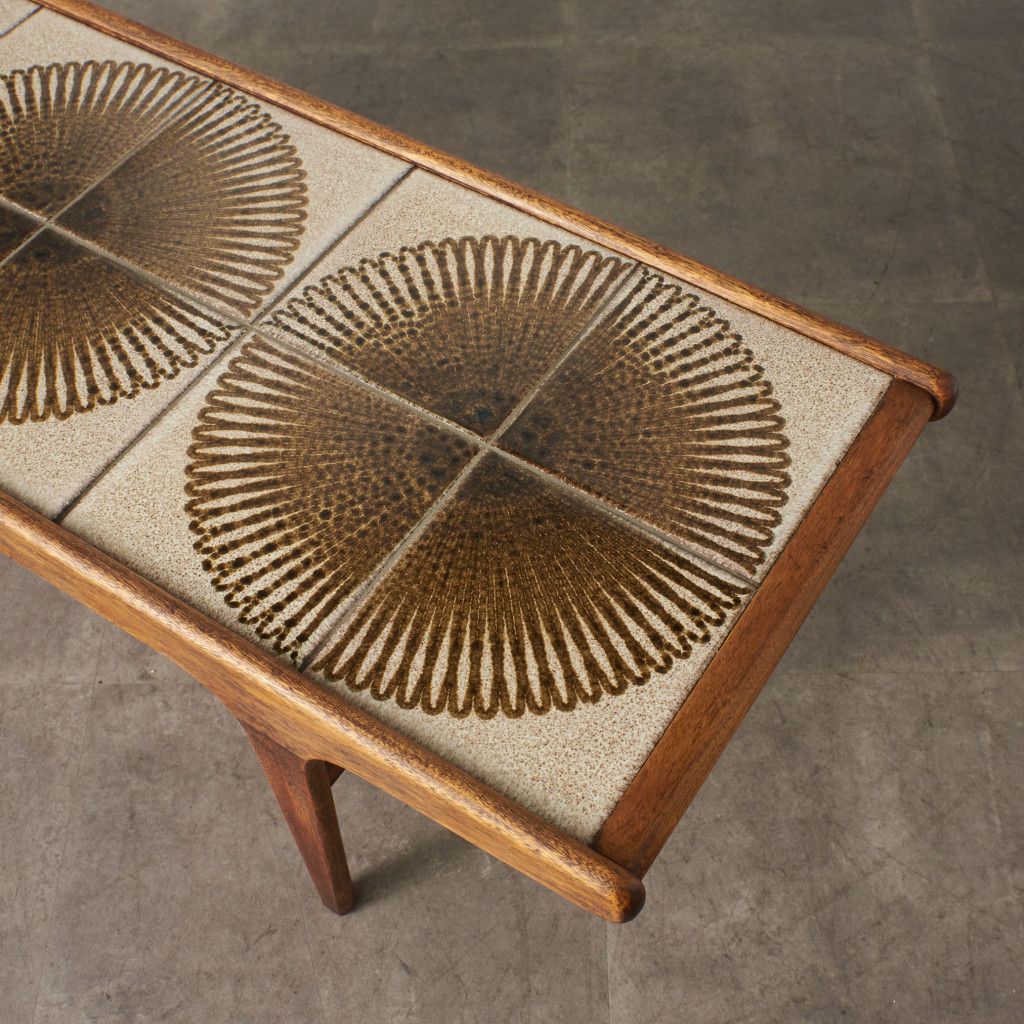 タイルトップ コーヒーテーブル｜ジープラン G-PLAN