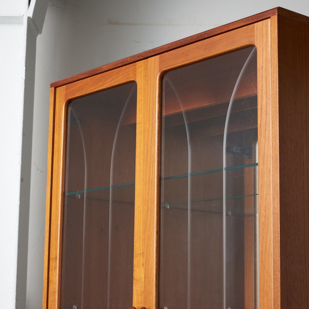 Fresco ガラスブックケース