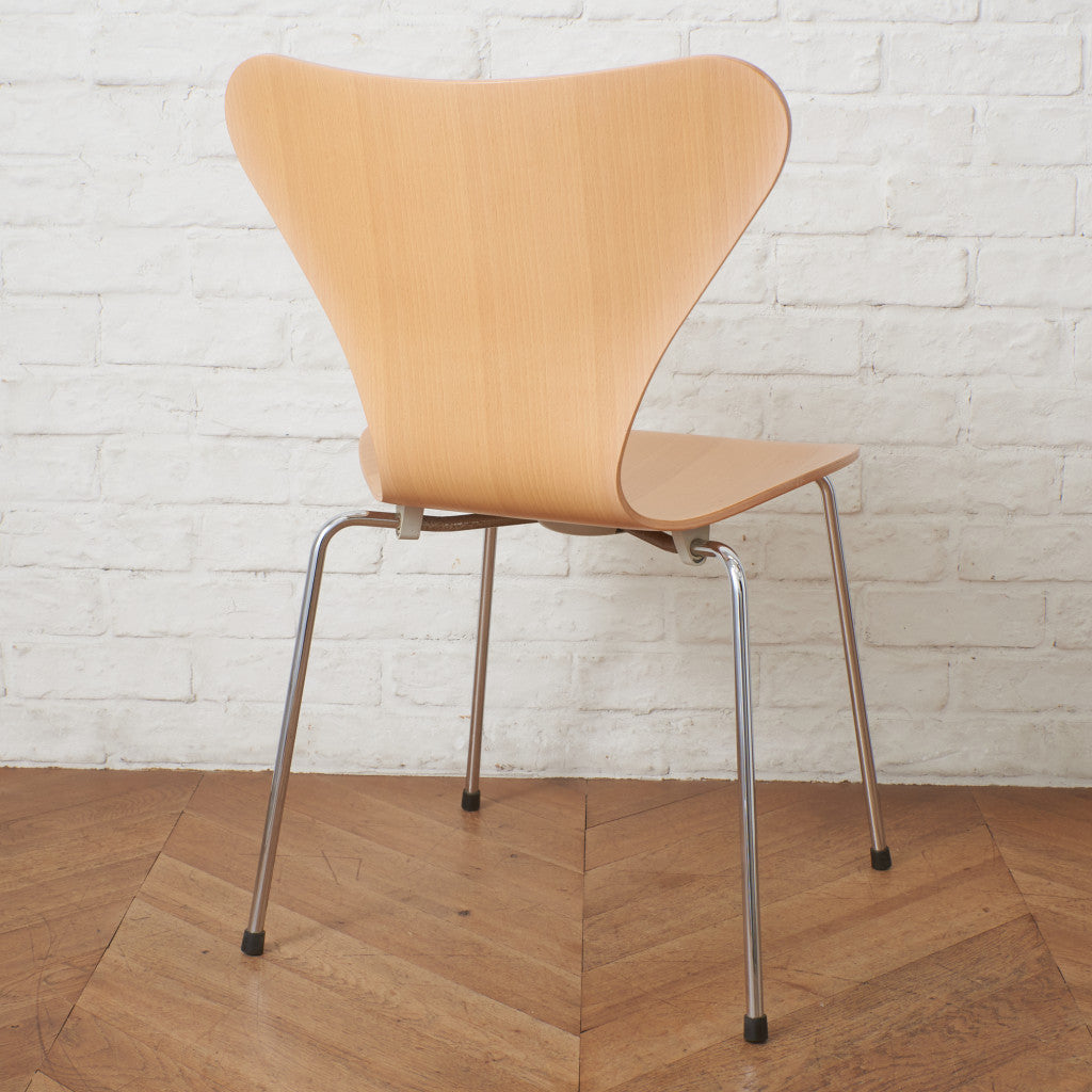 セブンチェア / ビーチ