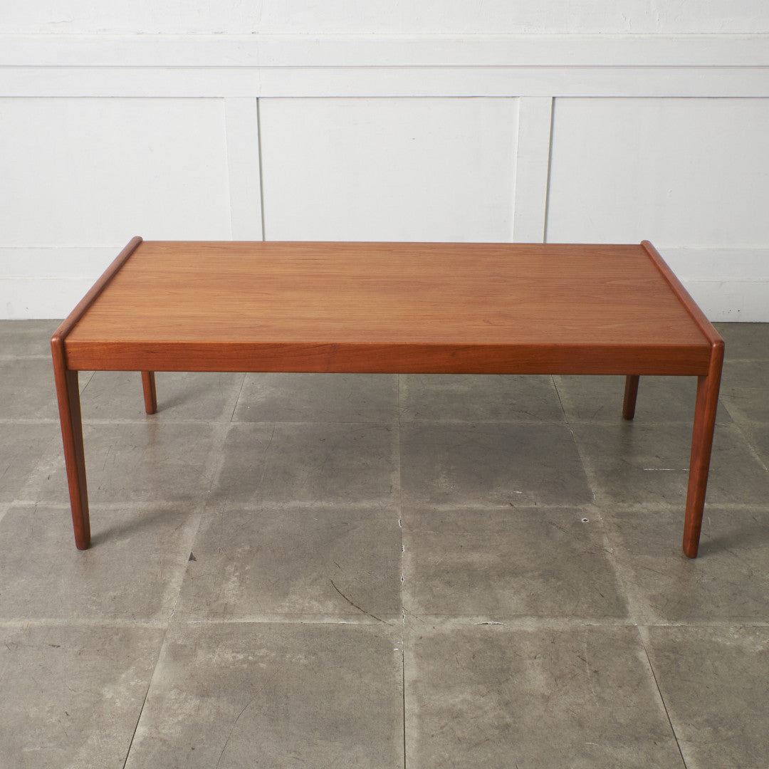 ヴィンテージ コーヒーテーブル｜コンフォート komfort｜アルネ