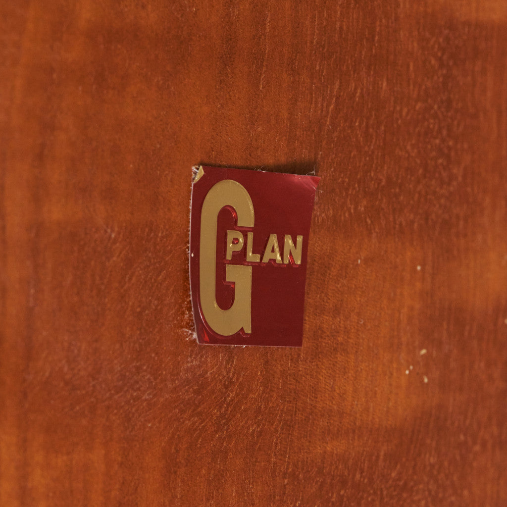 Astro セラミックタイルトップ ネストテーブル