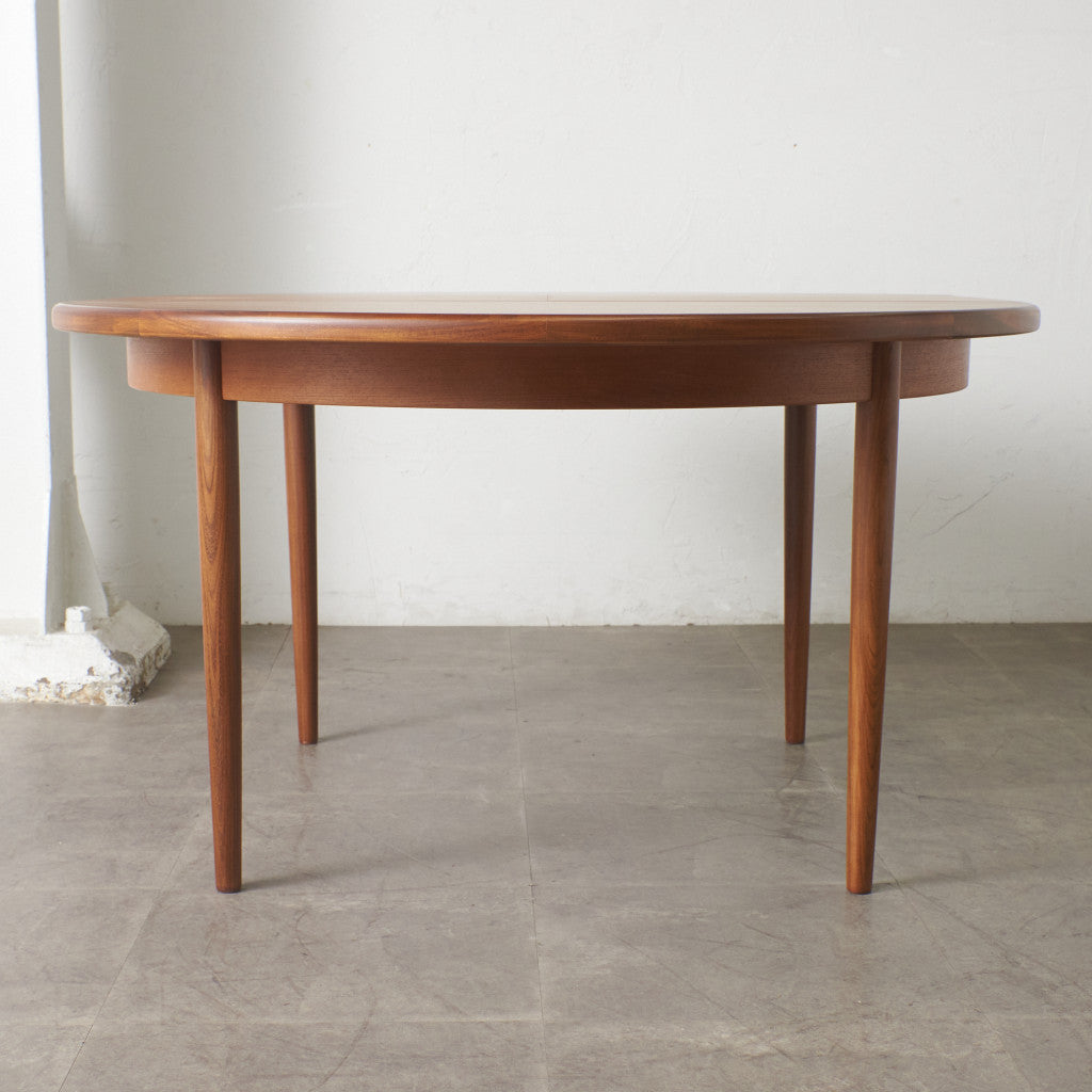 エクステンション ラウンドダイニングテーブル