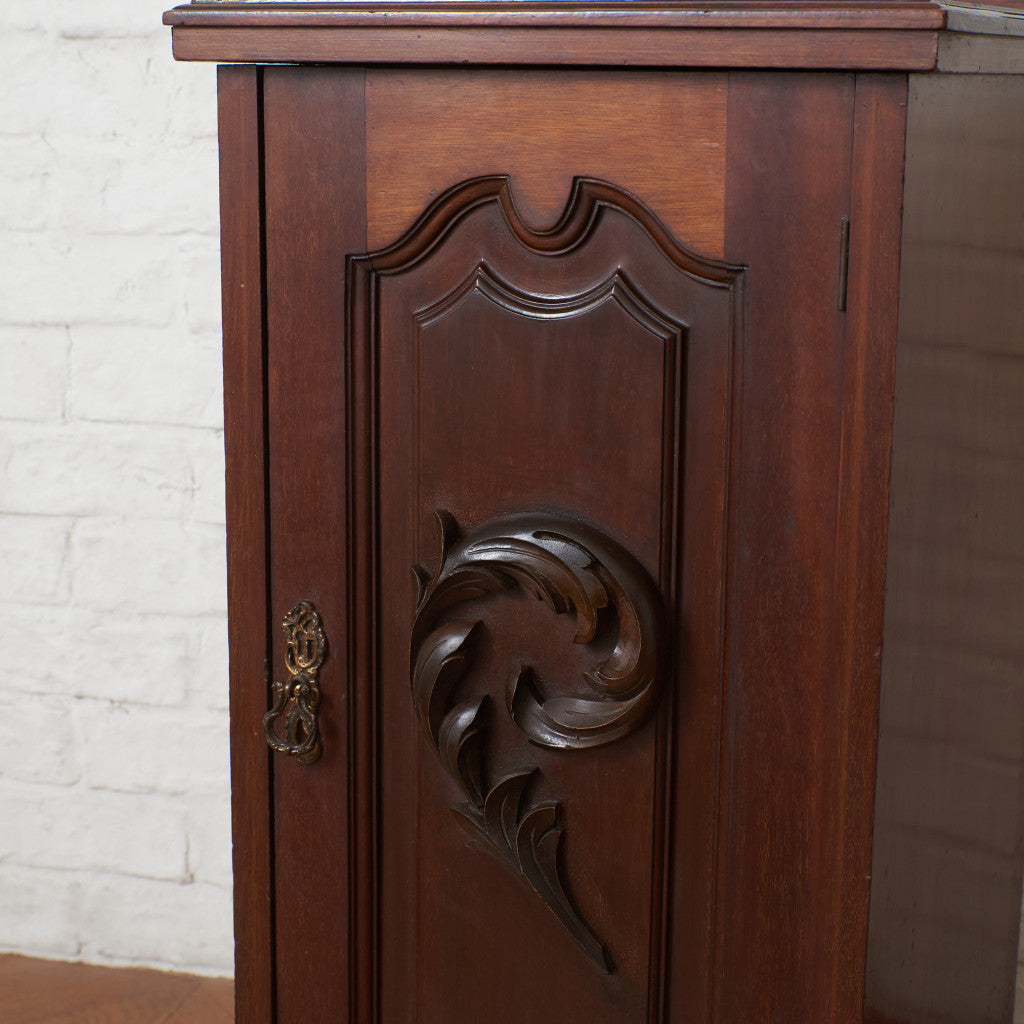 英国アンティーク ウォールナット材 スモールキャビネット