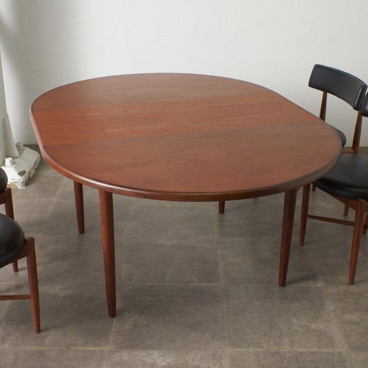 エクステンション ラウンドダイニングテーブル