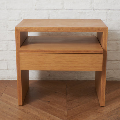 NOTTE ベッドサイドテーブル ドロワー付