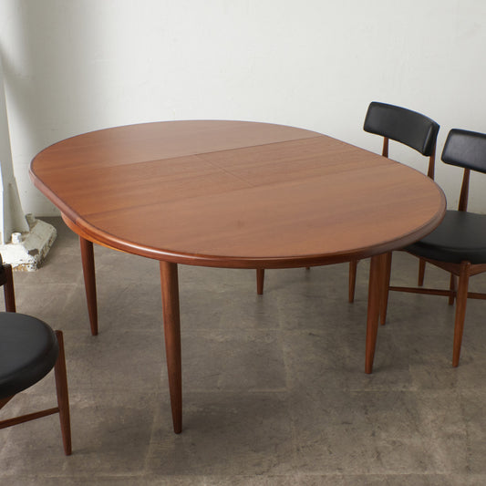 エクステンション ラウンドダイニングテーブル