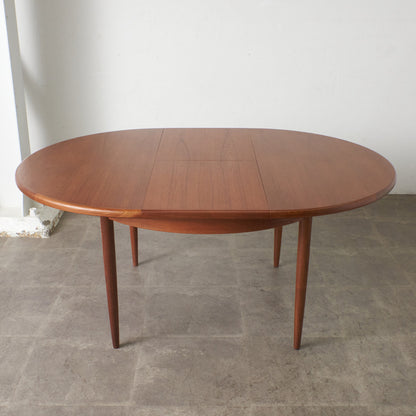 エクステンション ラウンドダイニングテーブル