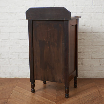 英国アンティーク ウォールナット材 スモールキャビネット