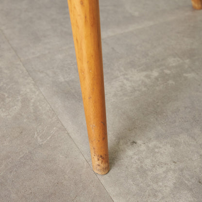 フープバックチェア