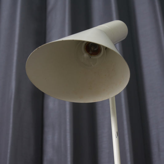 AJ フロアランプ