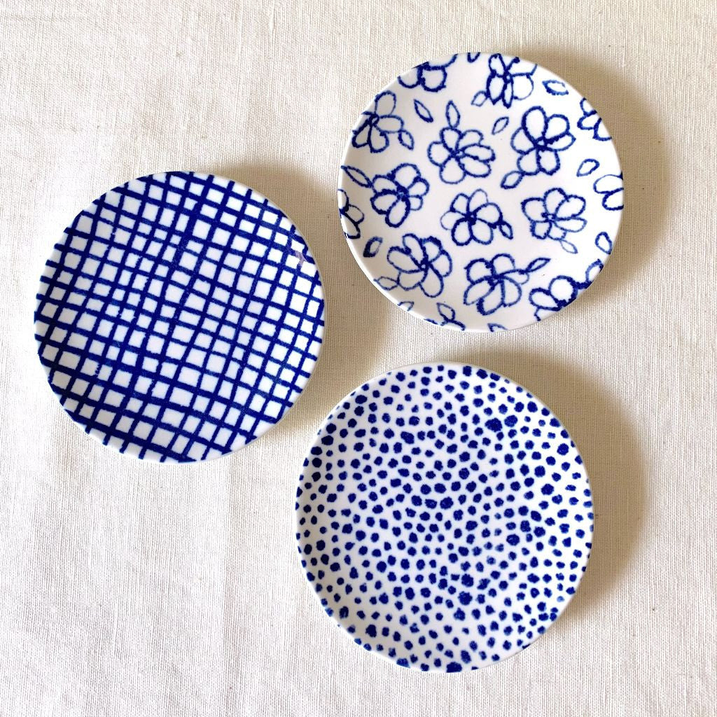 マリアンヌハルバーグ 瀬戸焼 豆皿 メッシュ