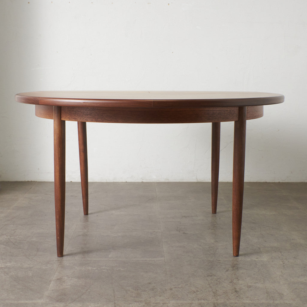 エクステンション ラウンドダイニングテーブル