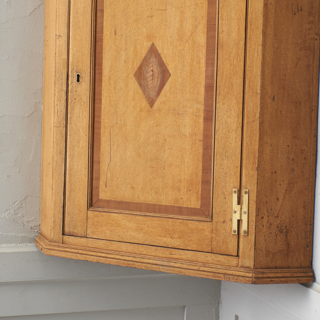 ストリップド加工 スモールコーナーキャビネット