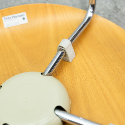 セブンチェア / フロントパディング