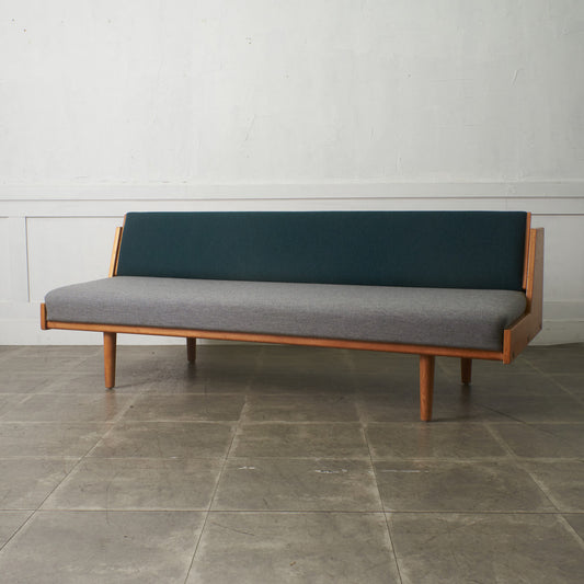 GE258 ウェグナー デイベッド / 張替済