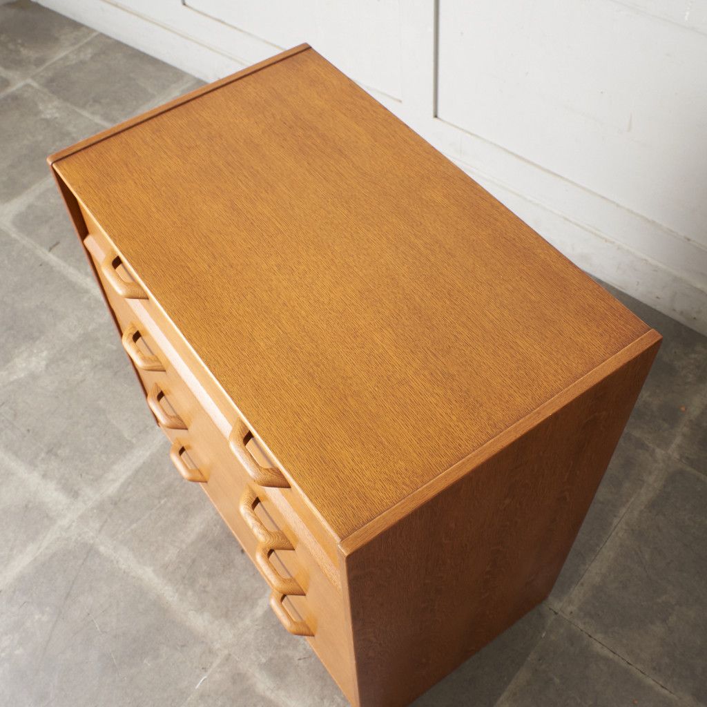 Brandon チェスト