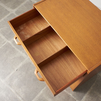 Brandon チェスト