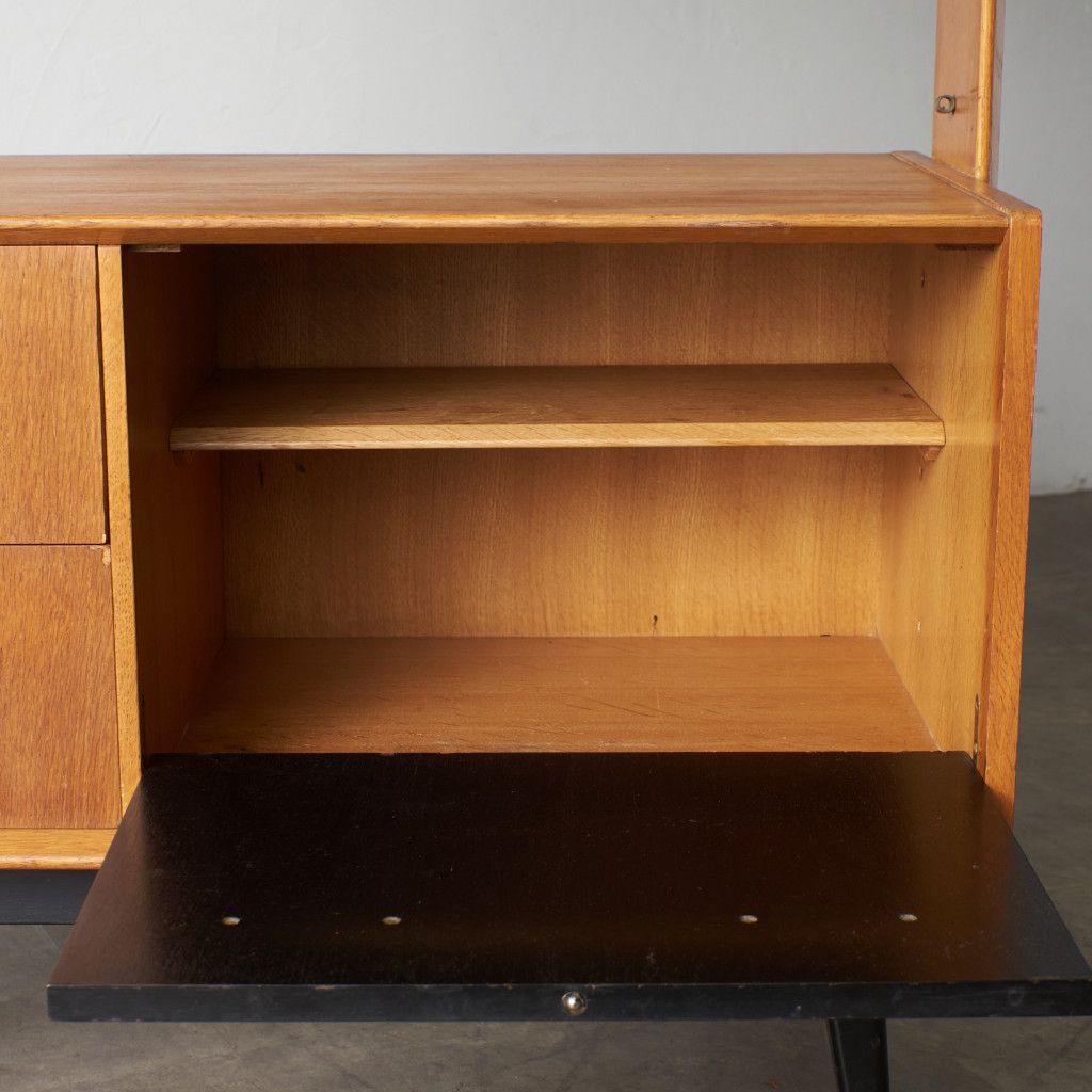 Brandon ルームディバイダー