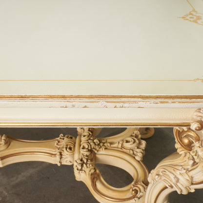 ダイニングテーブル