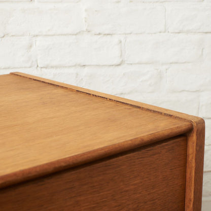 ヴィンテージ ベッドサイドテーブル