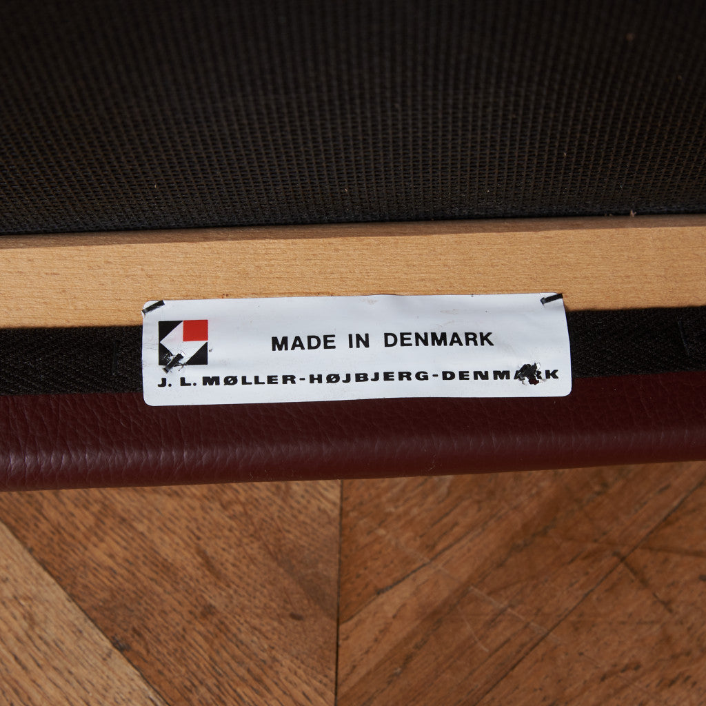 No.62 チェア (チェリー×本革) / 張替済