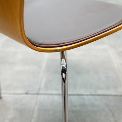 セブンチェア / フロントパディング