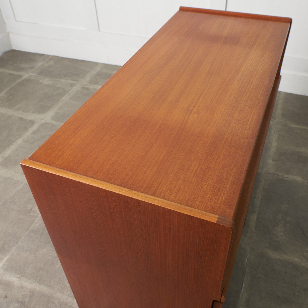 十字扉 ヴィンテージ キャビネット