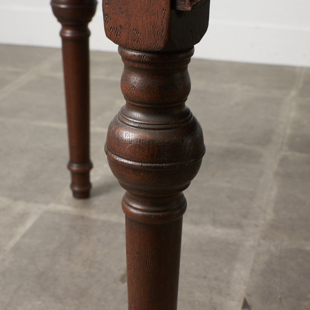 西洋クラシック ラウンドダイニングテーブル