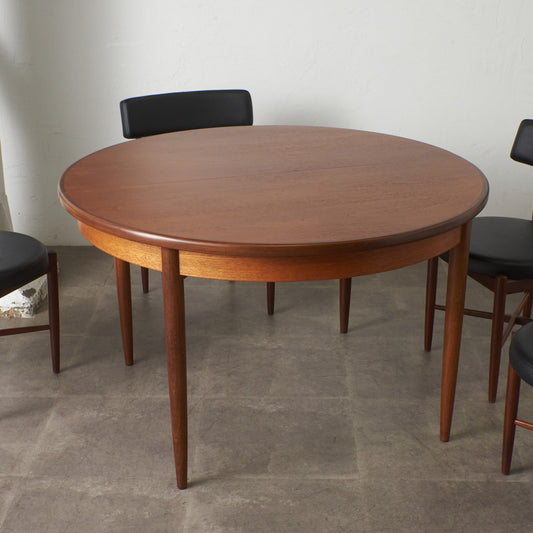 エクステンション ラウンドダイニングテーブル